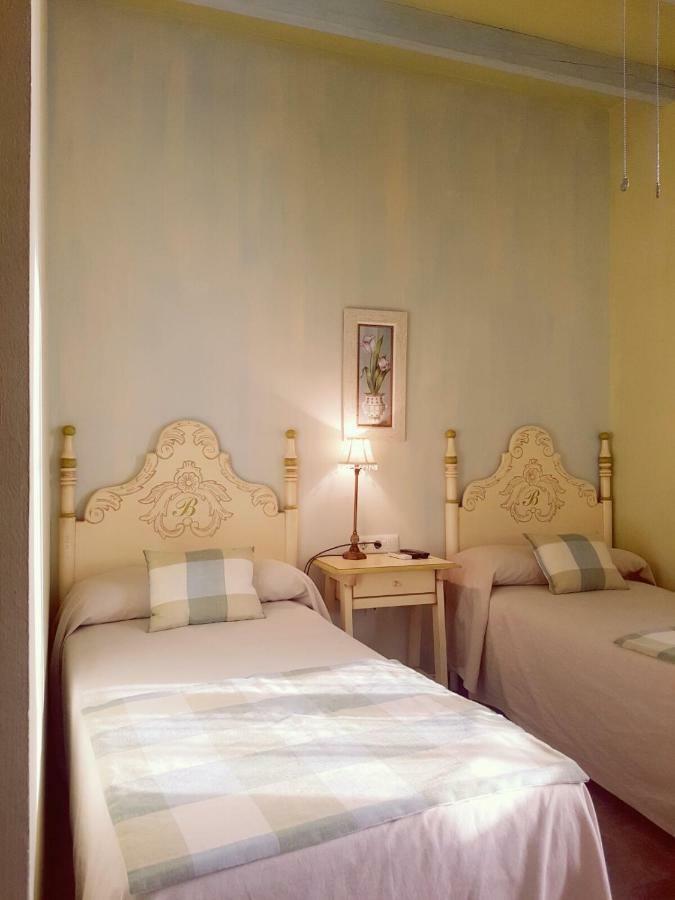 Molino La Boticaria Hotel Marchena  Eksteriør billede